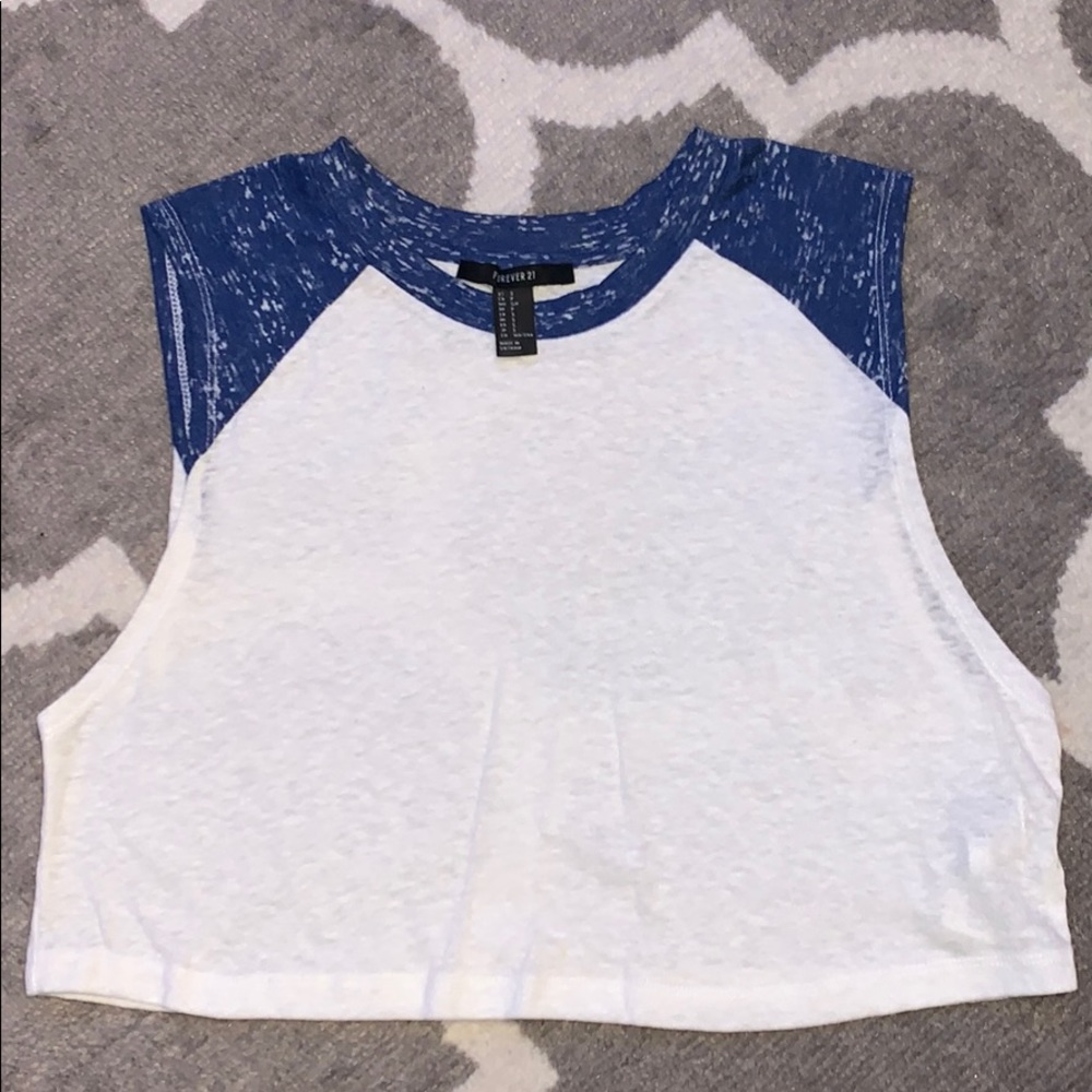 Forever 21 cropped tank.
